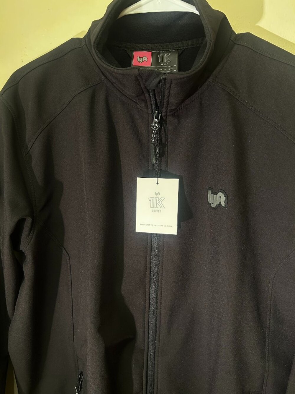 Woman's 1K Lyft Jacket